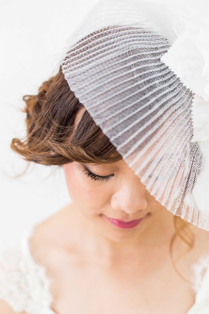 shooting_inspiration_mariage_coiffure_maquillage_makeup_hairstyle_robes_de_mariee_accessoires_bride_wedding_blog_03-1513630