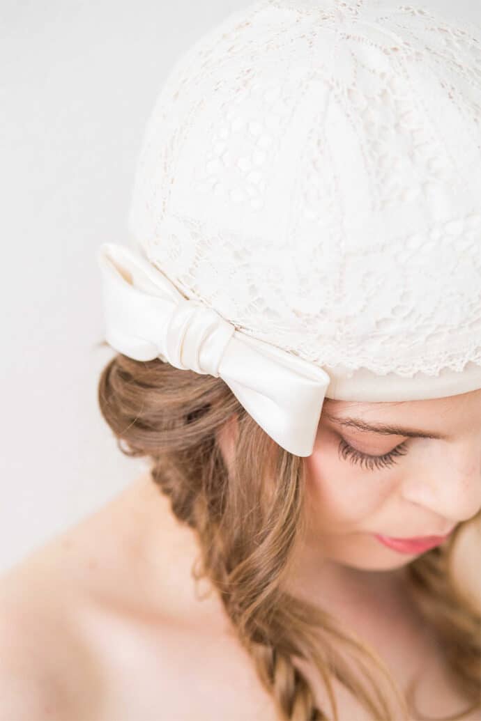 shooting_inspiration_mariage_coiffure_maquillage_makeup_hairstyle_robes_de_mariee_accessoires_bride_wedding_blog_11-1166563