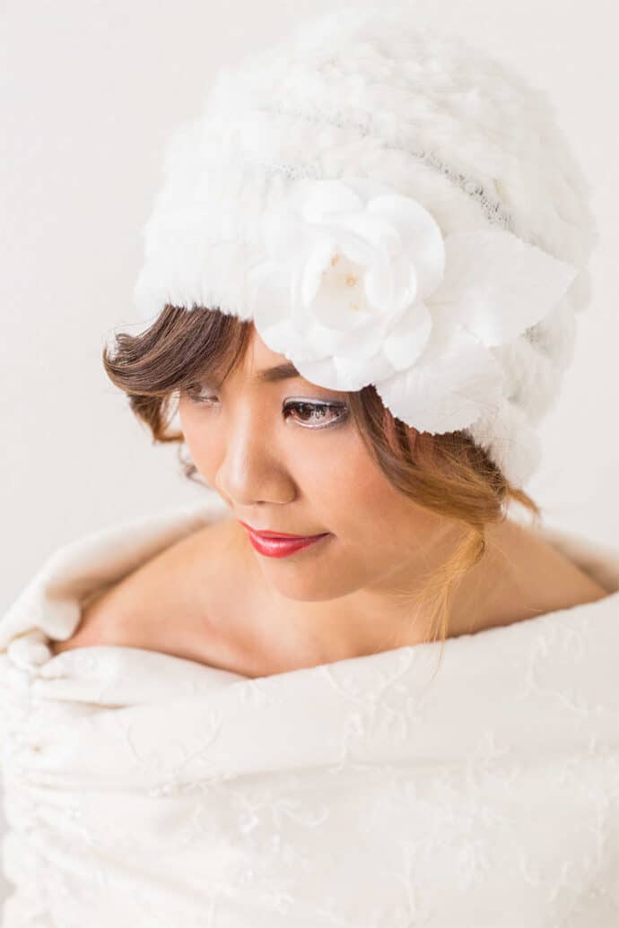 shooting_inspiration_mariage_coiffure_maquillage_makeup_hairstyle_robes_de_mariee_accessoires_bride_wedding_blog_13-5781525