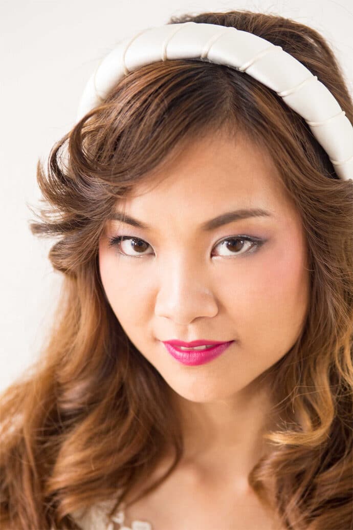 shooting_inspiration_mariage_coiffure_maquillage_makeup_hairstyle_robes_de_mariee_accessoires_bride_wedding_blog_23-5436366