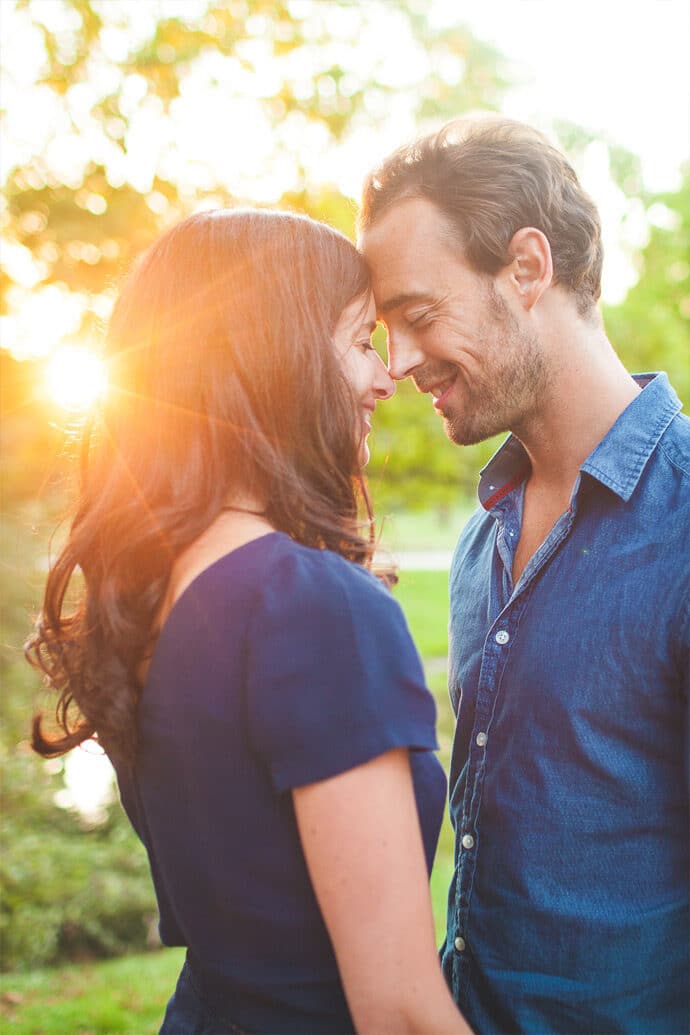 camille_marciano_seance_couple_engagement_anais_gildas_photographe_mariage_blog_20-2073690