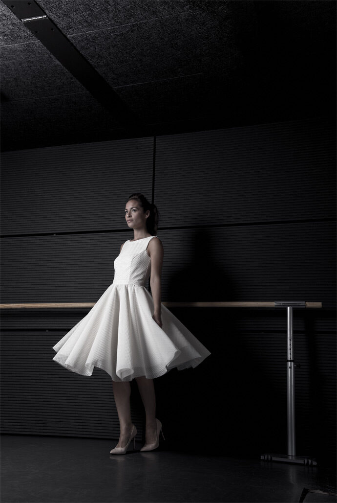 robes_de_mariee_atelier_swan_collection_2016_paris_wedding_blog_mariage_11-6909322