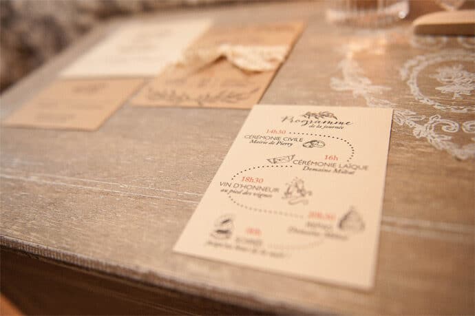 shooting_inspiration_mariage_hiver_noel_decoration_florale_papeterie_robes_de_mariee_photographe_videaste_blog_04-5756842