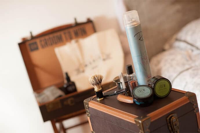 shooting_inspiration_mariage_hiver_noel_decoration_florale_papeterie_robes_de_mariee_photographe_videaste_blog_20-7962608