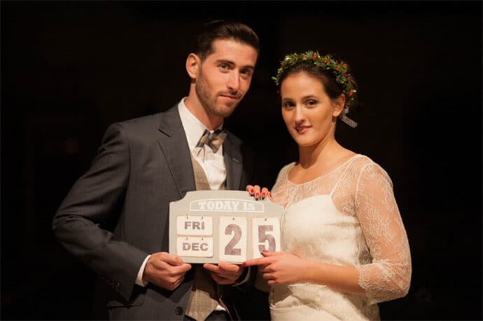 shooting_inspiration_mariage_hiver_noel_decoration_florale_papeterie_robes_de_mariee_photographe_videaste_blog_44-8306867