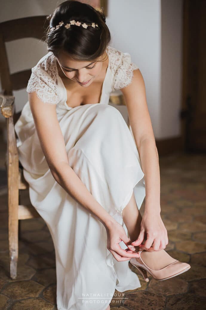 le_mariage_champetre_audrey_et_remi_rhone_alpes_robe_de_mariee_laure_de_sagazan_decoration_photographe_blog_31-4474090