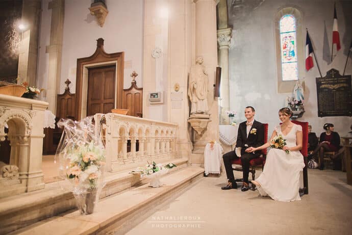 le_mariage_champetre_audrey_et_remi_rhone_alpes_robe_de_mariee_laure_de_sagazan_decoration_photographe_blog_36-8771735