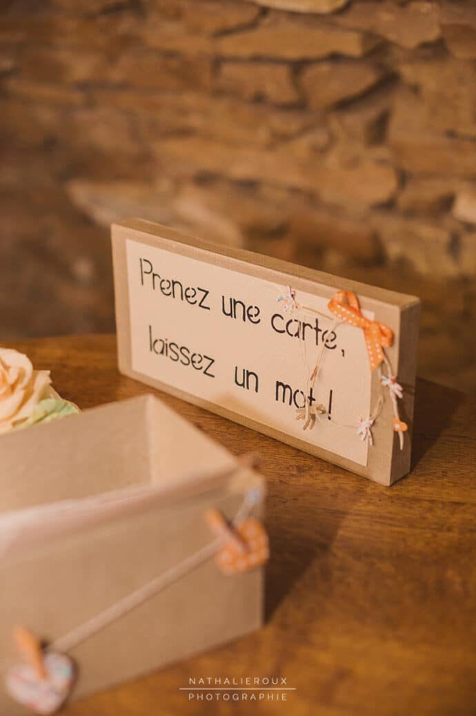 le_mariage_champetre_audrey_et_remi_rhone_alpes_robe_de_mariee_laure_de_sagazan_decoration_photographe_blog_76-9670234