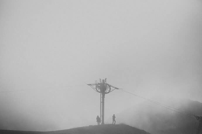 love_session_de_fanny_et_corentin_dans_les_pyrenees_nouvelle_aquitaine_photographe_wedding_blog_mariage_donnemoitamain_07-4319727