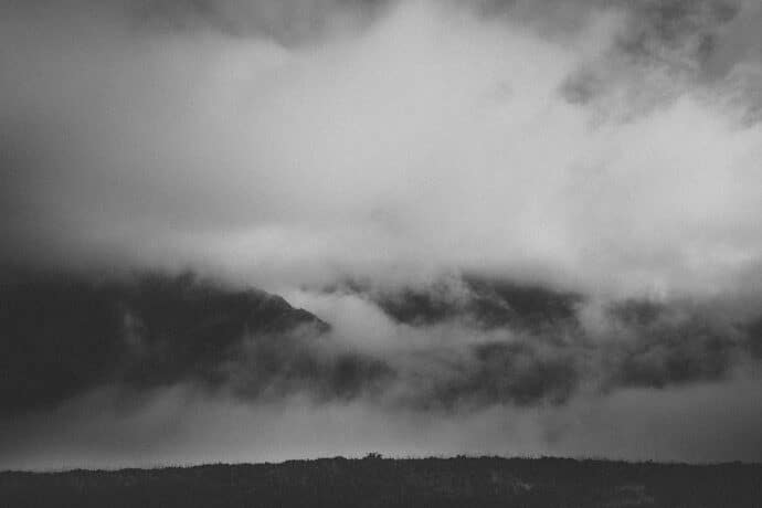 love_session_de_fanny_et_corentin_dans_les_pyrenees_nouvelle_aquitaine_photographe_wedding_blog_mariage_donnemoitamain_22-9333020
