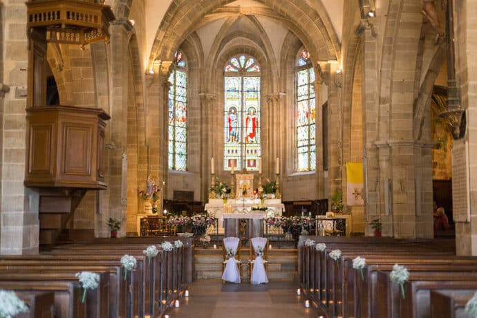 mariage_valerie_cedric_bourgogne_centre_est_decoration_table_lampion_fleurs_hortensia_robe_de_mariee_lieu_de_reception_blog_mariage_43-4666357