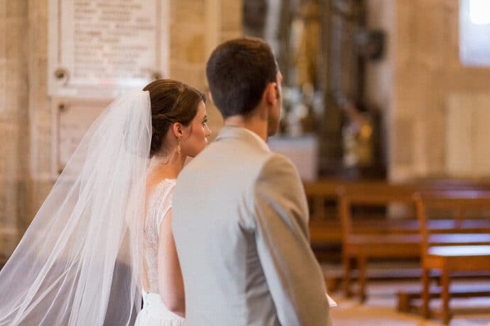 mariage_valerie_cedric_bourgogne_centre_est_decoration_table_lampion_fleurs_hortensia_robe_de_mariee_lieu_de_reception_blog_mariage_45-5589616