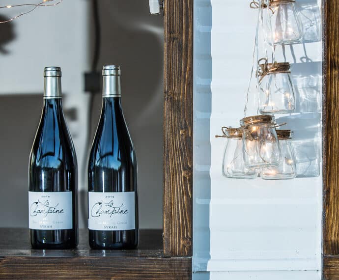 caravane_personnalisee_pour_votre_mariage_moka_caravane_event_design_scenographie_mariage_evjf_enterrement_vie_jeune_fille_fiancailles_lyon_auvergne_rhone_alpes_blog_mariage_03-2950320