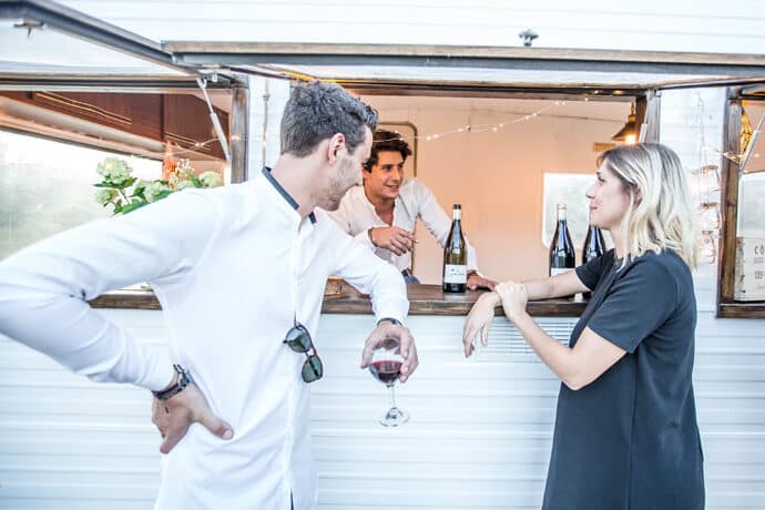 caravane_personnalisee_pour_votre_mariage_moka_caravane_event_design_scenographie_mariage_evjf_enterrement_vie_jeune_fille_fiancailles_lyon_auvergne_rhone_alpes_blog_mariage_04-3172364