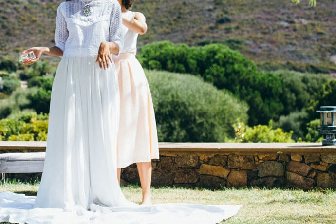 le_mariage_olympe_et_pierre_corse_theme_nature_robe_de_mariee_adelie-metayer_decoration_photographe_blog_11-4548298