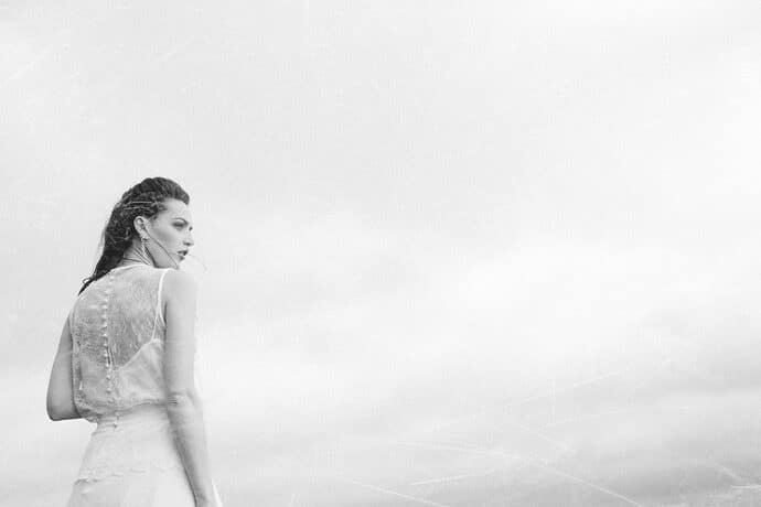 robes_de_mariee_caroline_quesnel_collection_2017_lyon_auvergne_rhone_alpes_wedding_blog_mariage_0_05-1133058