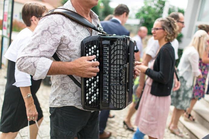 mariage_celine_benjamin_vendee_pays_de_la_loire_decoration_lieu_de_reception_photographe_wedding_blog_54-2013698