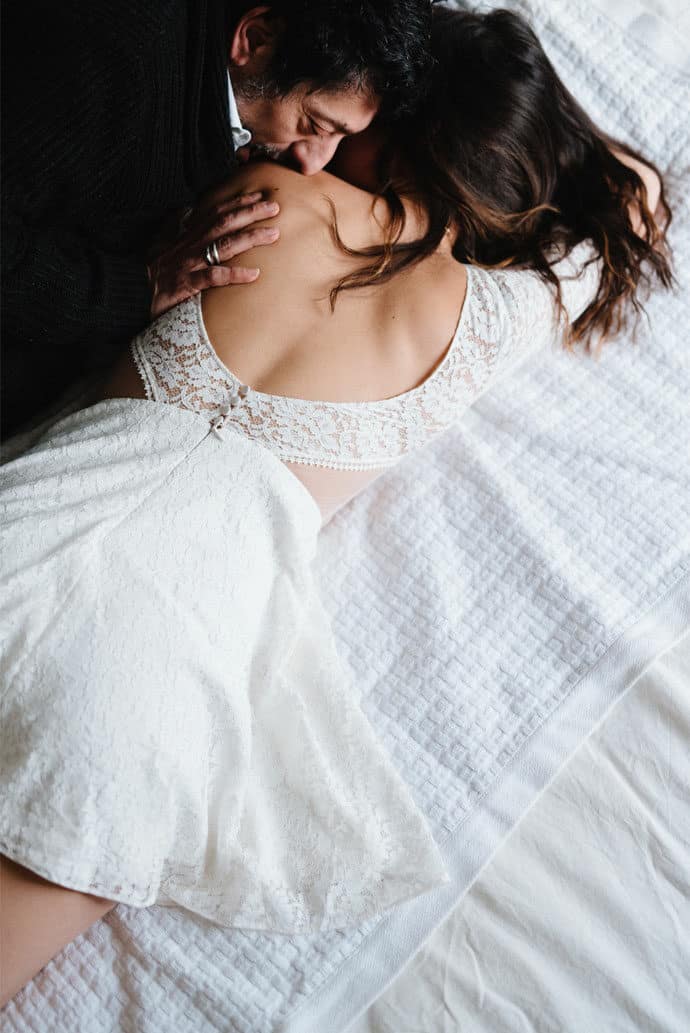 robe_civile_leonore_2016_mademoiselle_de_guise_paris_robes_de_mariee_sacs_pochettes_cuir_bltrx_wedding_blog_mariage_03-6769922