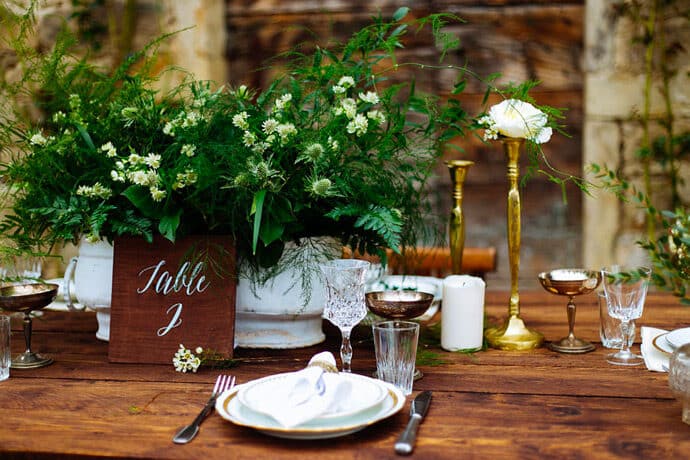 shooting_inspiration_mariage_chic_dans_les_pierres_dorees_decoration_wedding_planner_photographe_blog_03-5854937