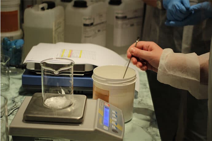 test_evjf_atelier_bougies_l_aurore_blogueuses_paris_blog_mariage_09-2834093