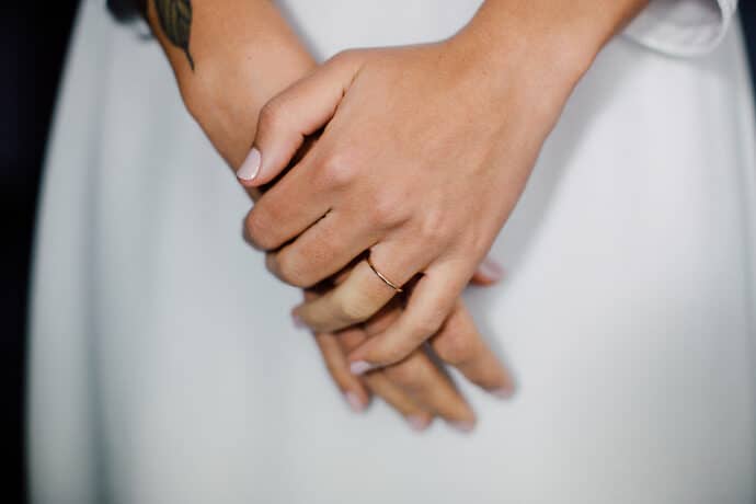 alliances_de_mariage_flore_zephyr_joaillerie_ethique_bague_de_fiancailles_or_diamant_strasbourg_grand_est_blog_mariage_08-3471689