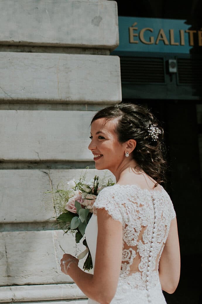 mariage_lac_dannecy_lieu_de_reception_traiteur_decoration_romantique_chic_oriental_photographe_madame_a_photographie_blog_mariage_11-6641122