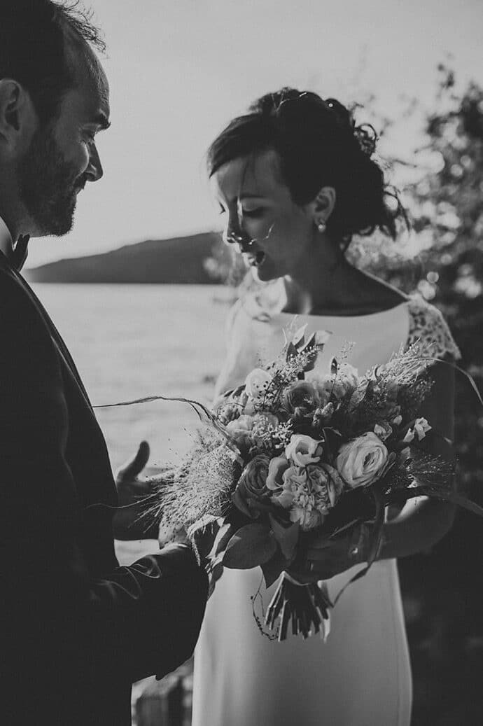 mariage_lac_dannecy_lieu_de_reception_traiteur_decoration_romantique_chic_oriental_photographe_madame_a_photographie_blog_mariage_71-5729849