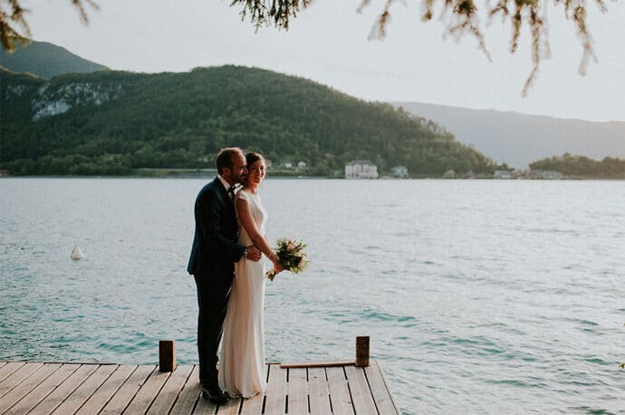 mariage_lac_dannecy_lieu_de_reception_traiteur_decoration_romantique_chic_oriental_photographe_madame_a_photographie_blog_mariage_73-4060649