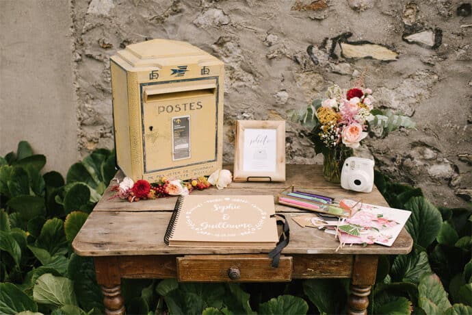 mariage_sophie_guillaume_eco_responsable_wedding_planner_artisevenement_robe_de_mariee_fleuriste_decoration_photographe_lisebery_blog_mariage_45-6289264