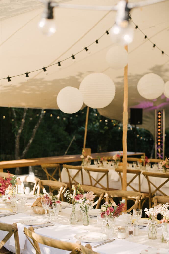 mariage_sophie_guillaume_eco_responsable_wedding_planner_artisevenement_robe_de_mariee_fleuriste_decoration_photographe_lisebery_blog_mariage_57-9369352