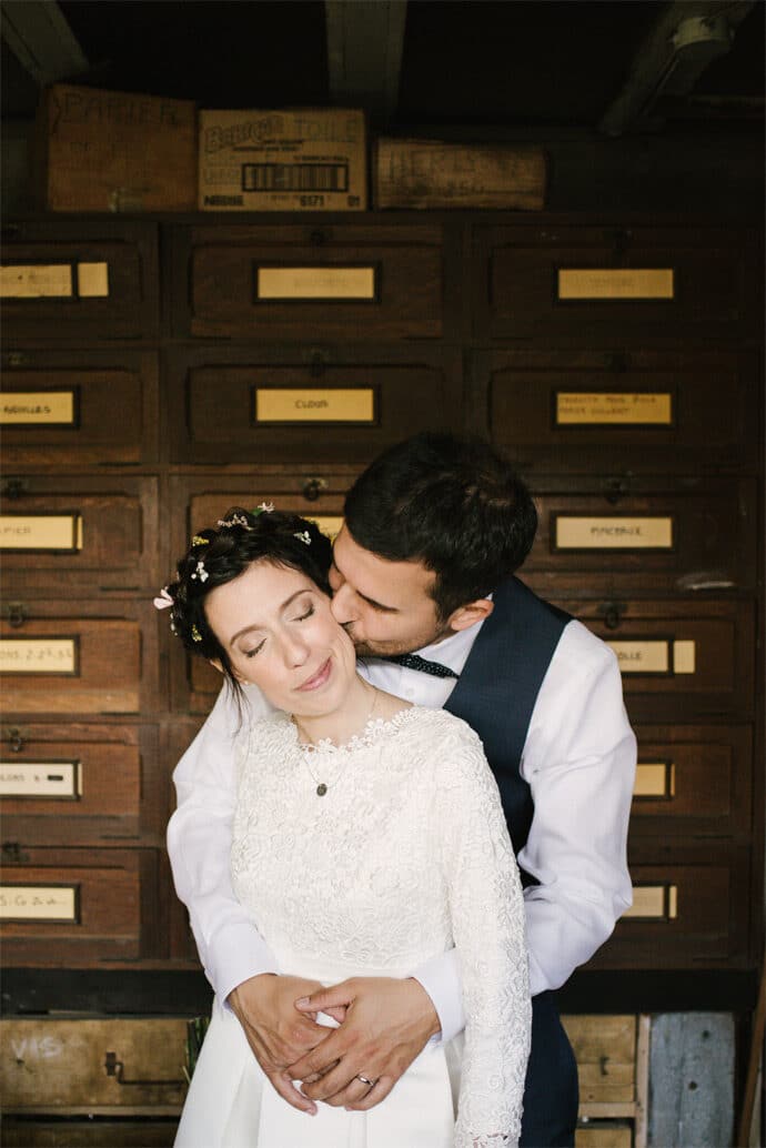 mariage_sophie_guillaume_eco_responsable_wedding_planner_artisevenement_robe_de_mariee_fleuriste_decoration_photographe_lisebery_blog_mariage_65-3097966