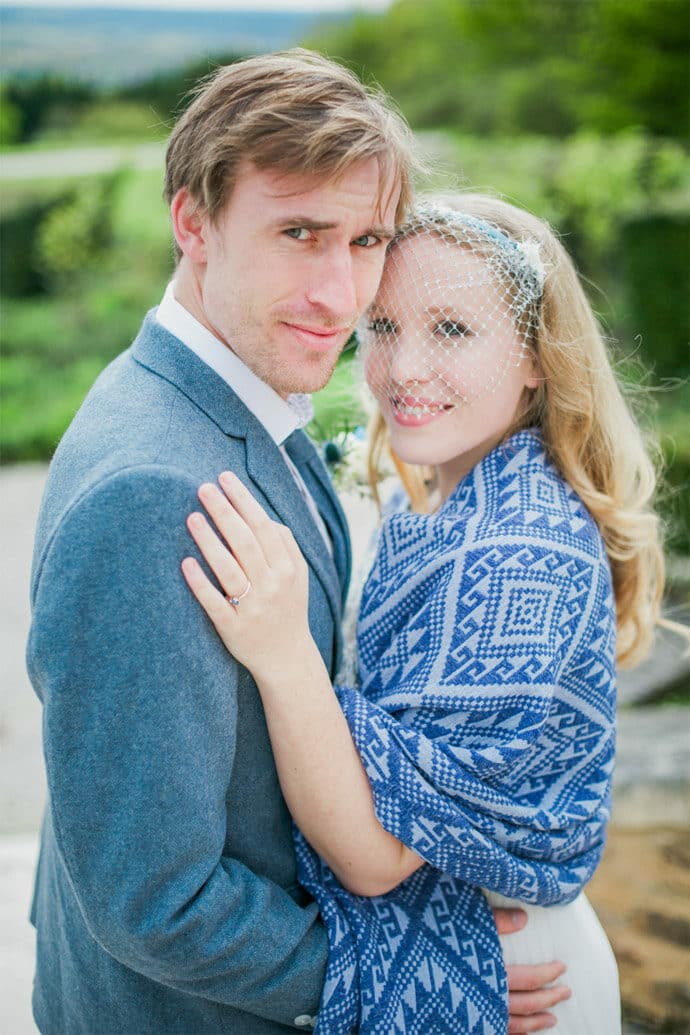 shooting_dinspiration_mariage_theme_bleu_dordogne_hortensia_decoration_florale_table_gateau_cake_wedding_blog_mariage_13-4626687