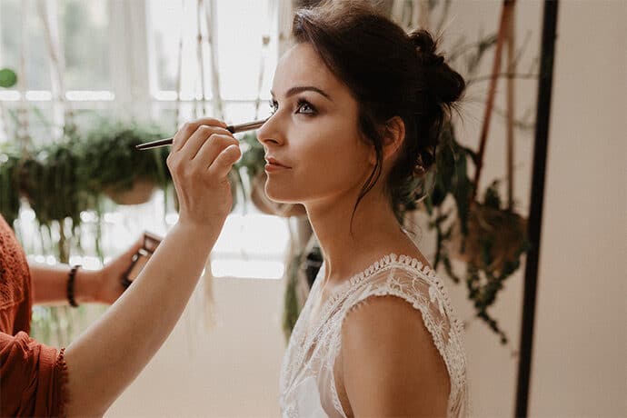shooting_inspiration_mariage_boheme_industriel_lieu_reception_paris_decoration_scenographie_location_robesdemariee_photographe_blog-mariage_03-4793735