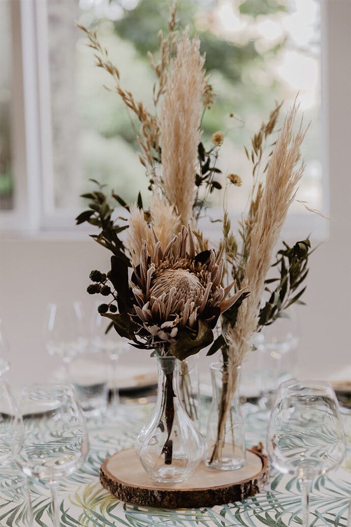 shooting_inspiration_mariage_boheme_industriel_lieu_reception_paris_decoration_scenographie_location_robesdemariee_photographe_blog-mariage_41-1533991