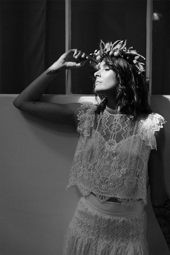 shooting_inspiration_mariage_boheme_industriel_lieu_reception_paris_decoration_scenographie_location_robesdemariee_photographe_blog-mariage_51-2725562