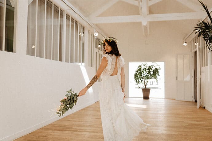 shooting_inspiration_mariage_boheme_industriel_lieu_reception_paris_decoration_scenographie_location_robesdemariee_photographe_blog-mariage_53-8868099