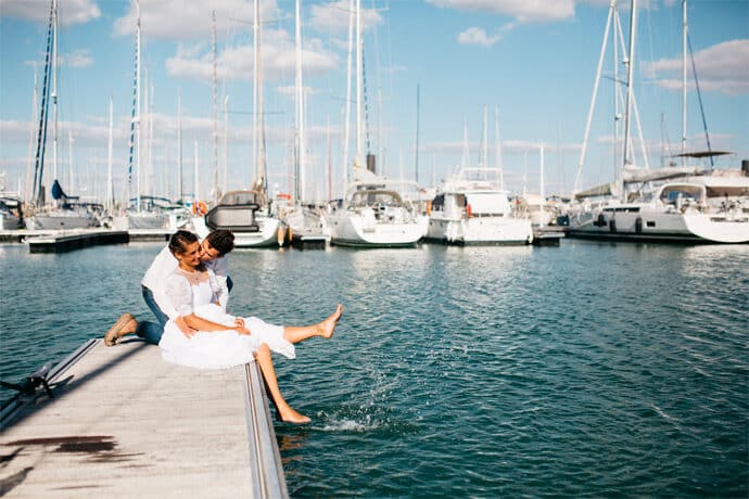 shooting_by_the_sea_love_session_la_rochelle_ile_de_re_festival_mariage_wedding_blog_05-4842382