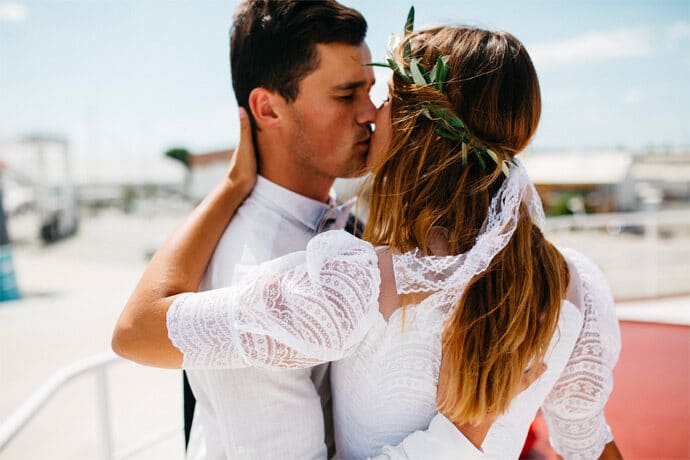 shooting_by_the_sea_love_session_la_rochelle_ile_de_re_festival_mariage_wedding_blog_15-7997752