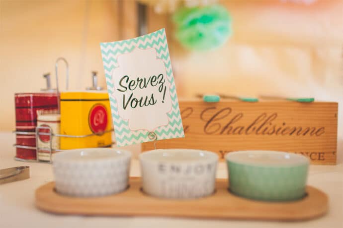 le_mariage_retro_de_c_et_loire_atlantique_photographe_camille_marciano_decoration_blog_49-8877951