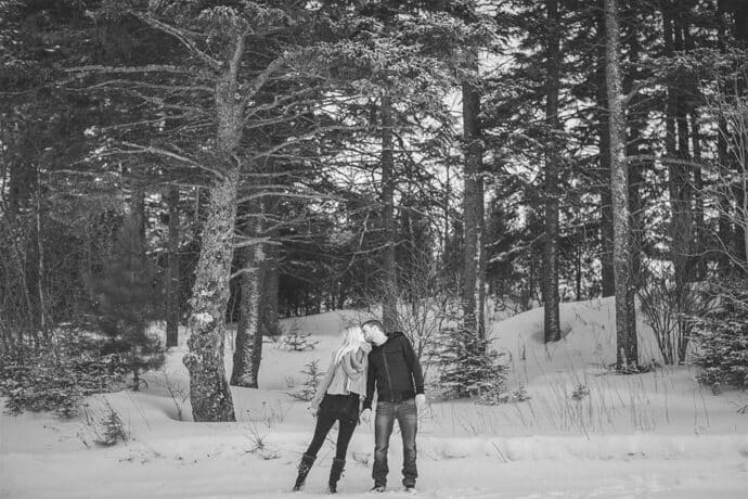 love_session_sous_la_neige_emilie_et_jonathan_au_quebec_photographe_camille_marciano__blog_mariage_17-5810621