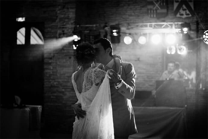 mariage_marie_emilie_et_benjamin_2015_midi_pyrenees_photographe_tant_de_poses_blog_65-3792575