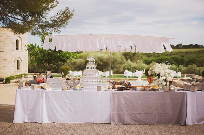 mariage_audrey_antoine_theme_champetre_boheme_departement_herault_occitanie_robe_de_marie_laure_de_sagazan_decoration_blog_mariage_01_37-6575283