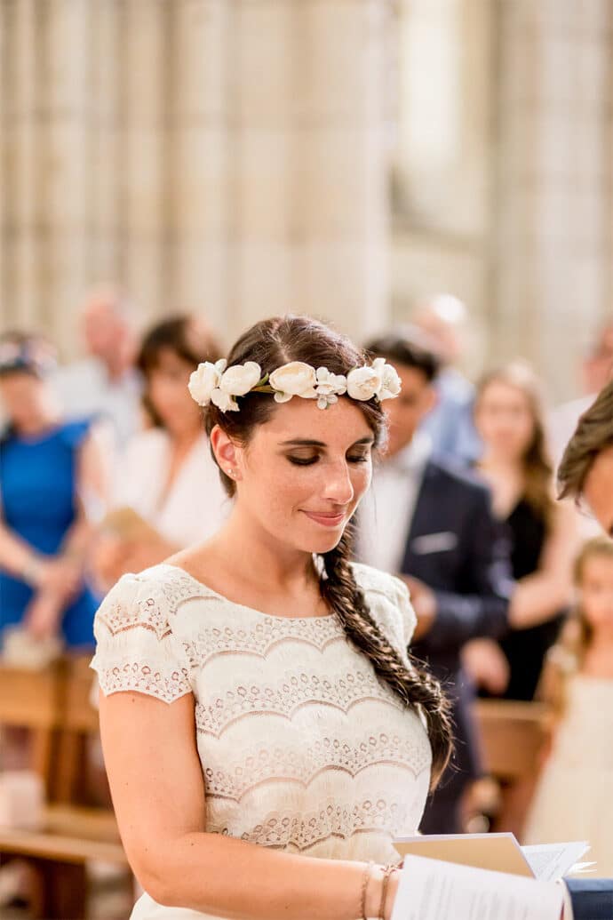 mariage_bourgogne_franche_comte_yonne_robe_de_mariee_laure_de_sagazan_noeud_papillon_decoration_liberty_pastel_champetre_photographe_camille_collin_blog_mariage_30-3824948