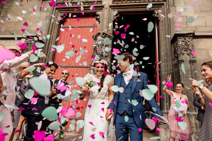 mariage_bourgogne_franche_comte_yonne_robe_de_mariee_laure_de_sagazan_noeud_papillon_decoration_liberty_pastel_champetre_photographe_camille_collin_blog_mariage_36-9328662