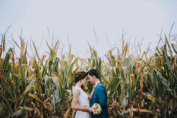 mariage_marine_pierre_robe_de_mariee_photographe_videaste_soulpics_lieu_de_reception_ariege_occitanie_traiteur_glacier_theme_champetre_couleurs_pastel_blog_or_mariage_121-7467429