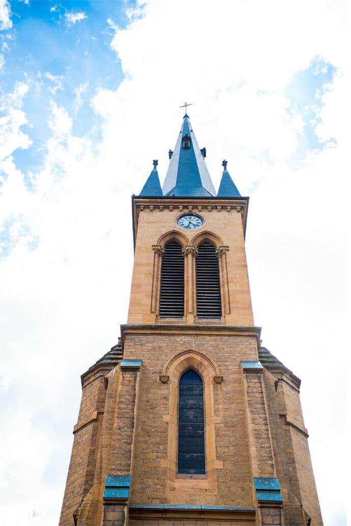mariage_marine_romain_auvergne_rhone_alpes_photographe_decoration_lieu_de_reception_wedding_blog_donne_moi_ta_main_21-9347946