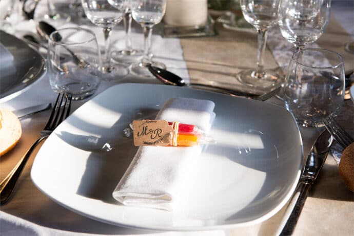 mariage_marine_romain_auvergne_rhone_alpes_photographe_decoration_lieu_de_reception_wedding_blog_donne_moi_ta_main_57-9154884