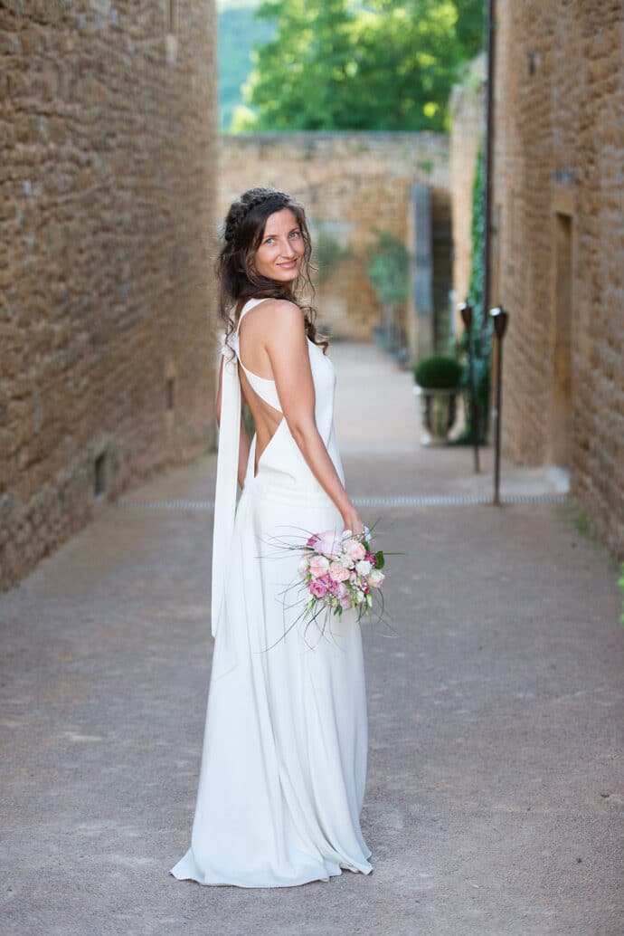 mariage_marine_romain_auvergne_rhone_alpes_photographe_decoration_lieu_de_reception_wedding_blog_donne_moi_ta_main_67-1798203