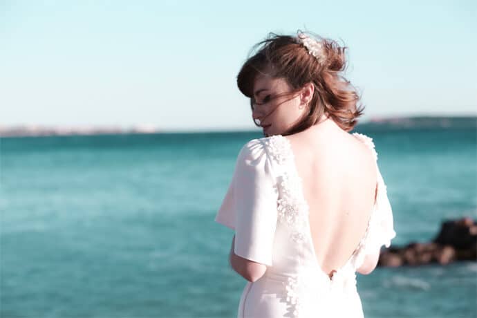 robes_de_mariee_love_is_like_a_rose_paris_collection_2018_chic_boheme_combinaison_tenue_civile_sur_mesure_blog_mariage_01-7297055