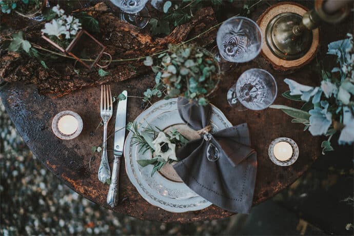 shooting_dinspiration_mariage_theme_hivernal_en_alsace_robe_de_mariee_photographe_traiteur_patissier_chocolatier_decoration_blog_mariage_01_01-3964722